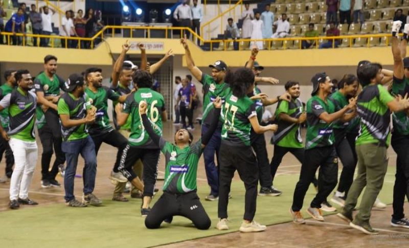 Ugly fight breaks during Celebrity Cricket League, injured stars rushed to hospital