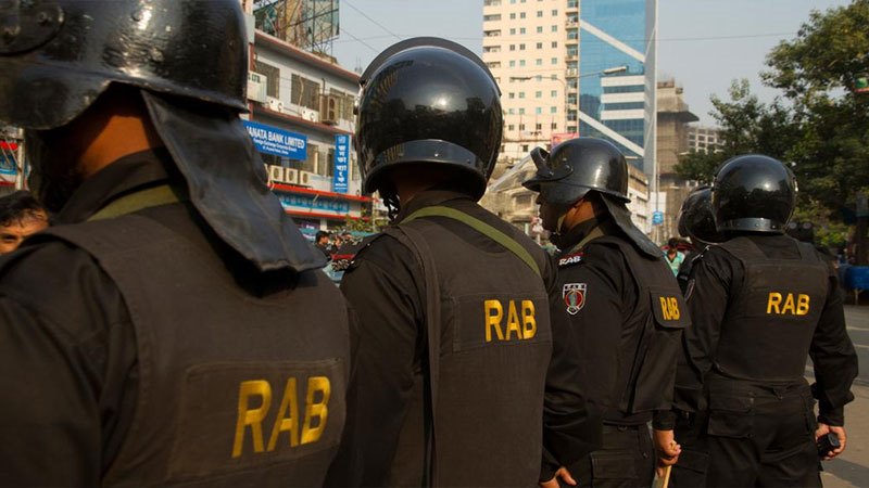 মানবতাবিরোধী অপরাধ: পলাতক দুই ফাঁসির আসামি গ্রেফতার মানবতাবিরোধী অপরাধ: পলাতক দুই ফাঁসির আসামি গ্রেফতার