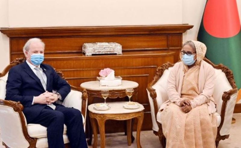 PM emphasizes on global assistance to overcome crises of developing countries PM emphasizes on global assistance to overcome crises of developing countries