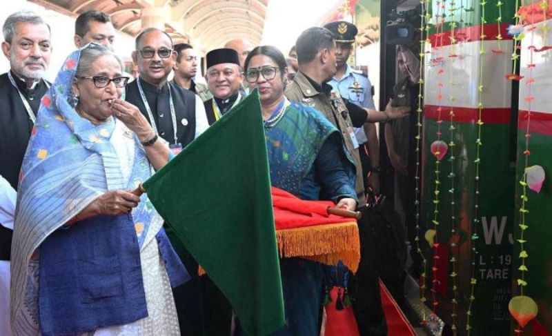 Prime Minister blows whistle, inaugurates train service to Cox's Bazar