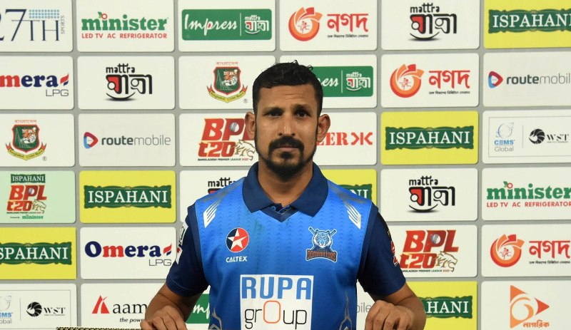 Another all-round performance from Nasir goes in vain Another all-round performance from Nasir goes in vain
