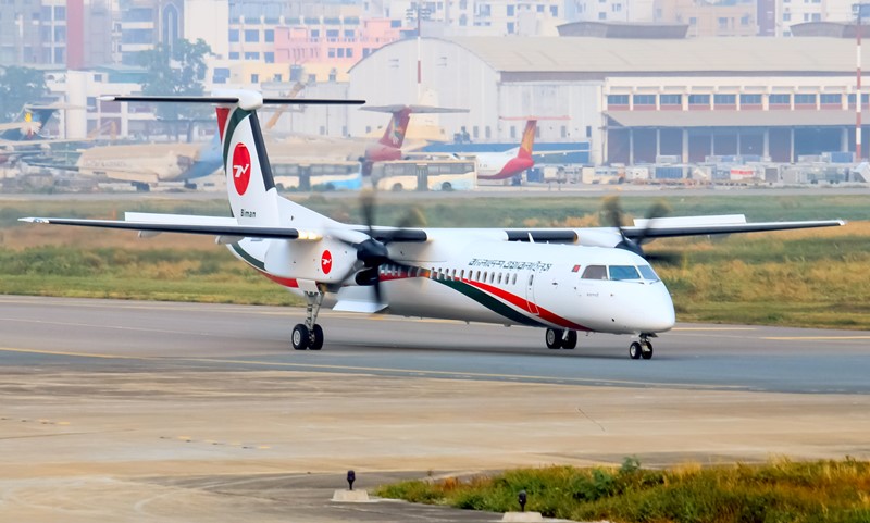 Biman Bangladesh flight makes emergency landing at Dhaka airport