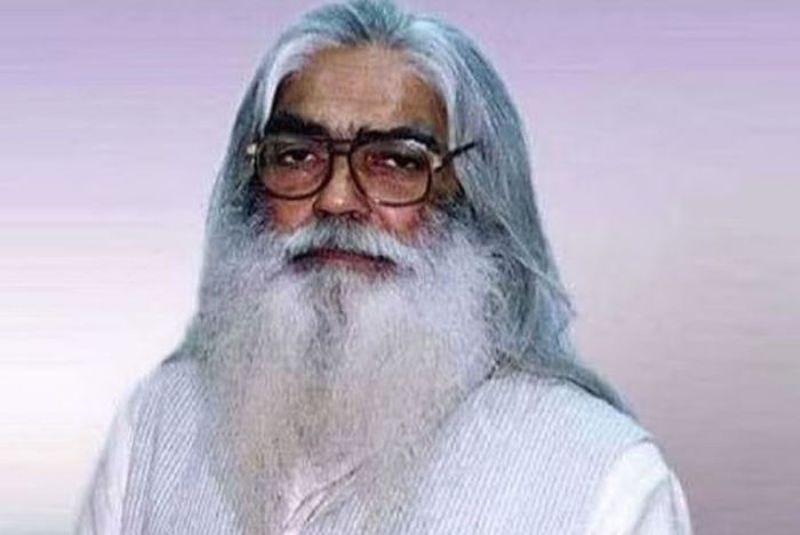 মহান মুক্তিযুদ্ধের প্রাণপুরুষ সিরাজুল আলম খান আর নেই মহান মুক্তিযুদ্ধের প্রাণপুরুষ সিরাজুল আলম খান আর নেই