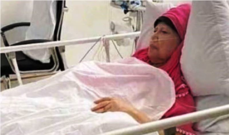 Khaleda Zia's surgery completed under American doctors' supervision