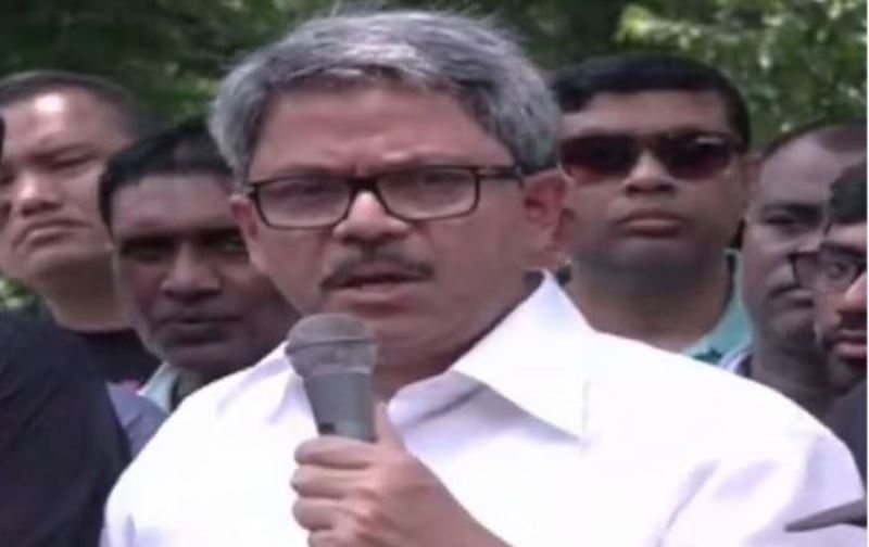 বঙ্গবন্ধুর দন্ডপ্রাপ্ত খুনিকে হস্তান্তরের জন্য যুক্তরাষ্ট্রের প্রতি আহ্বান শাহরিয়ারের বঙ্গবন্ধুর দন্ডপ্রাপ্ত খুনিকে হস্তান্তরের জন্য যুক্তরাষ্ট্রের প্রতি আহ্বান শাহরিয়ারের