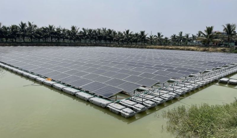 First floating solar power plant connected to national grid