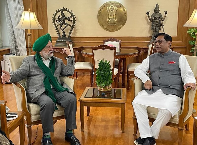 Nasrul Hamid meets with Indian Petroleum Minister Nasrul Hamid meets with Indian Petroleum Minister