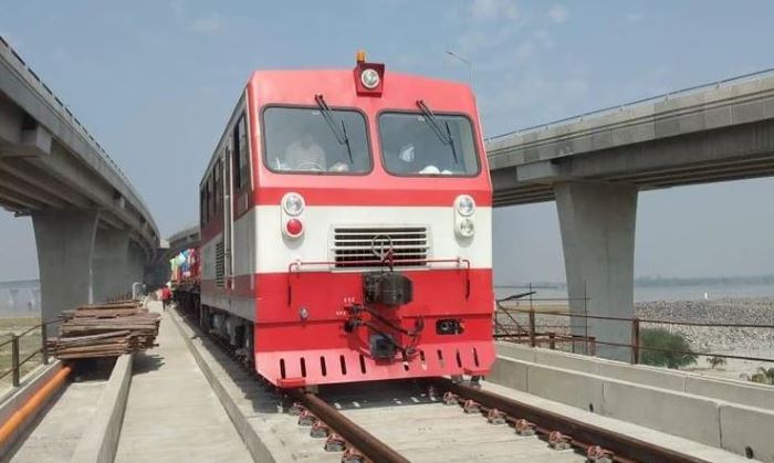 Experimental train reached Bhanga by crossing Padma Bridge from the capital