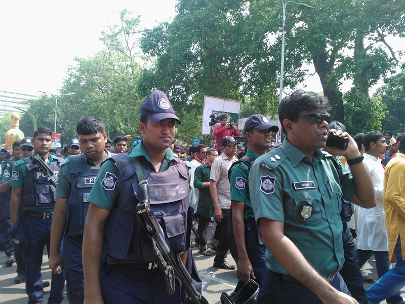 Section 144 imposed, campaign stopped after election clashes-shootings in Tarakanda Section 144 imposed, campaign stopped after election clashes-shootings in Tarakanda