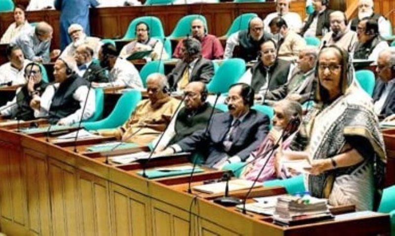 একে একে সব বীর মুক্তিযোদ্ধাদের হারিয়ে ফেলছি: প্রধানমন্ত্রী একে একে সব বীর মুক্তিযোদ্ধাদের হারিয়ে ফেলছি: প্রধানমন্ত্রী