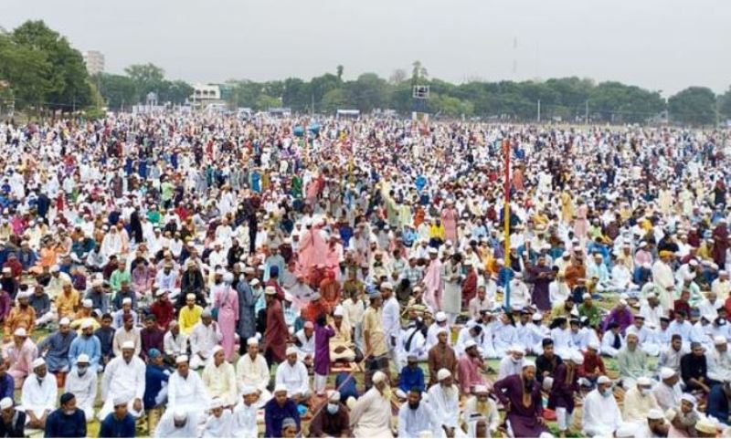 More than 200,000 worshipers perform Eid prayers together at Gor-e-Shaheed Maidan in Dinajpur