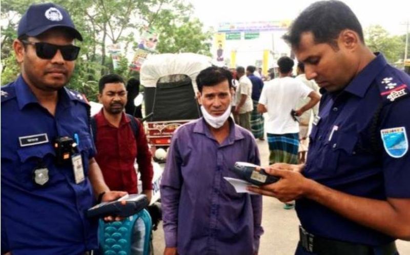 Two bikers fined Tk 6,000 for stopping and taking pictures on Padma bridge