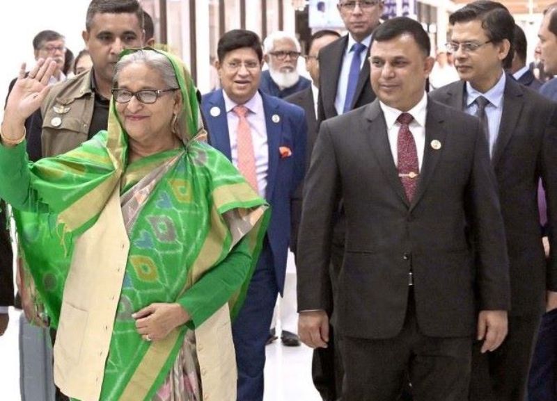 Prime Minister Sheikh Hasina returns back to Bangladesh after Qatar visit Prime Minister Sheikh Hasina returns back to Bangladesh after Qatar visit