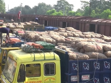 First shipment of Indian onion arrives through Darshana port