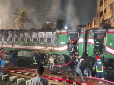 BNP leader among 8 arrested in connection with Benapole Express fire