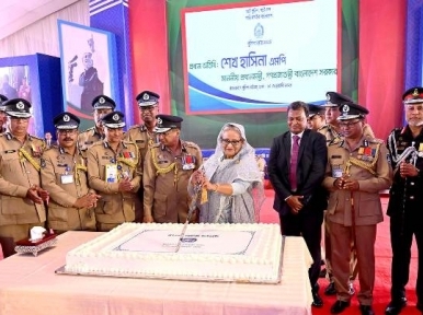 Prime Minister Hasina orders police to be ready to fight technology-based crimes