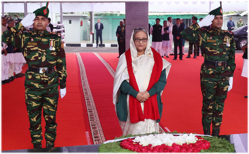 Sheikh Hasina pays tribute to Bangabandu