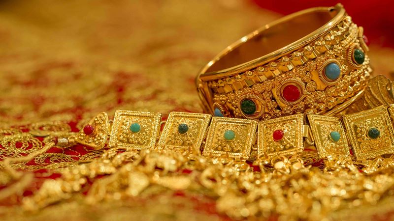 Gold prices hit record high in Bangladesh