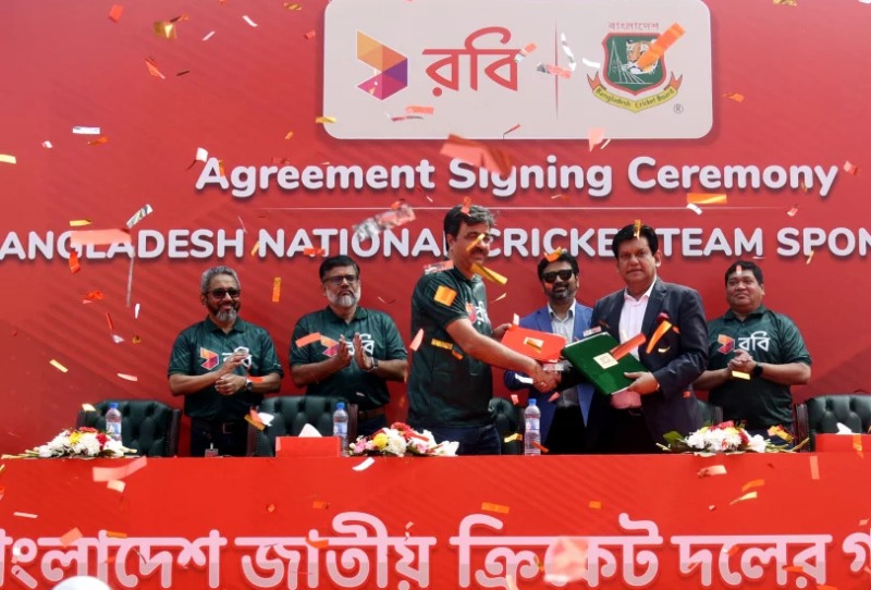 Robi unveiled as new sponsors for Bangladesh Cricket Team, acquires deal for Tk 50 crore