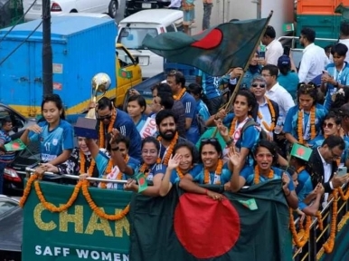 SAFF champions return home, get warm welcome