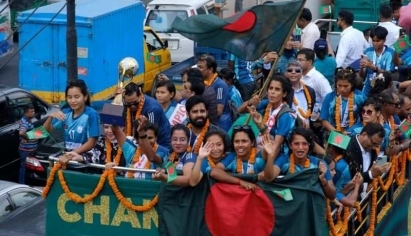 SAFF champions return home, get warm welcome